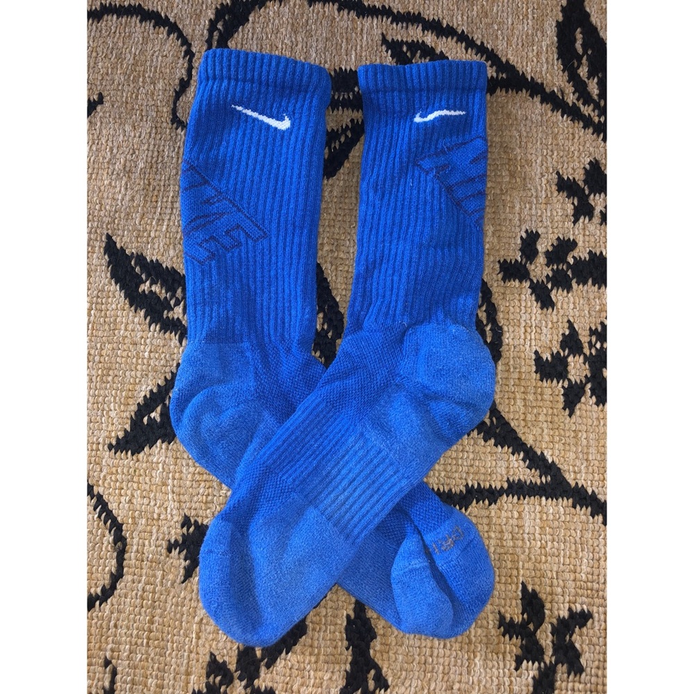 NIKE BLUE CREW SOCKS